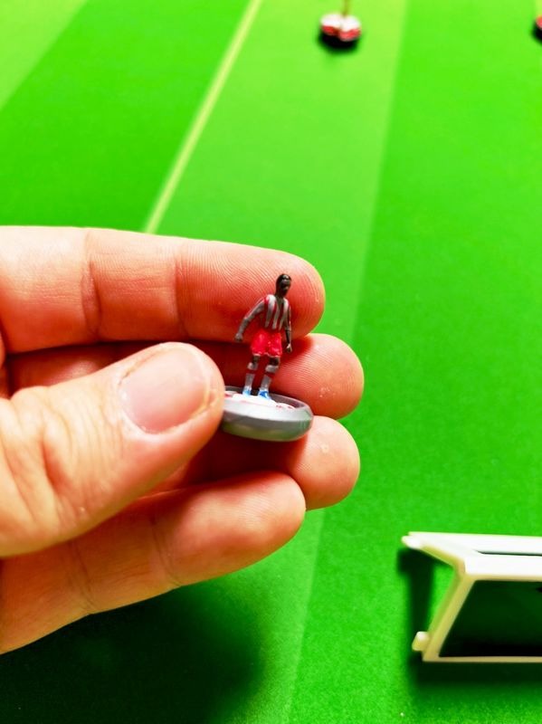 Cremona Sera Matteo Saradini Da Casteldidone A Los Angeles Con La Passione Del Subbuteo